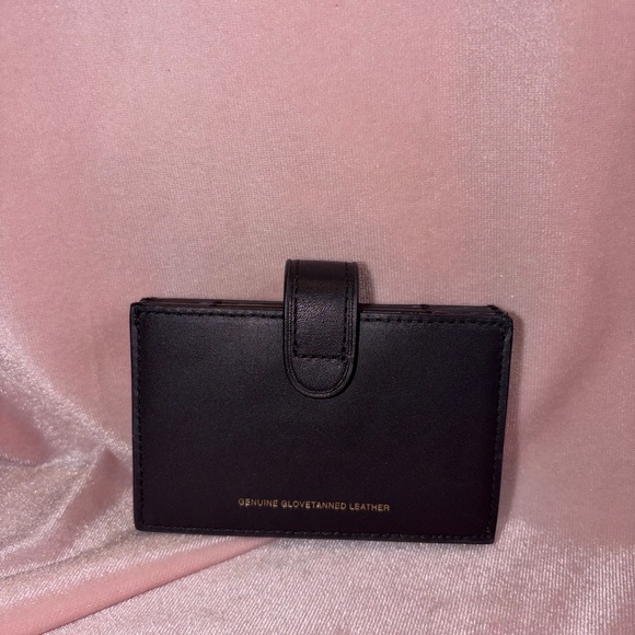 BNWT Authentic Coach Accordion Glovetanned Leather Card Holder – Style #27059 - Picture 4 of 6